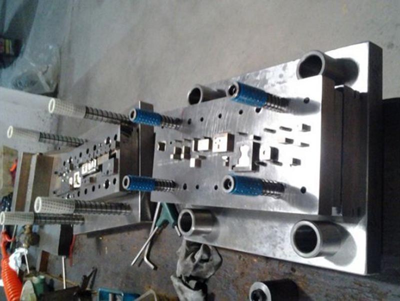 永昌模具制造-12